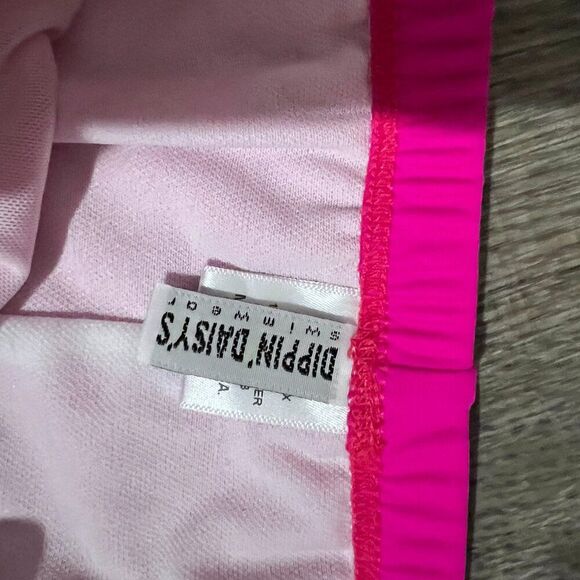 Dippin Daisys pink swim bottom 12 - Picture 5 of 8
